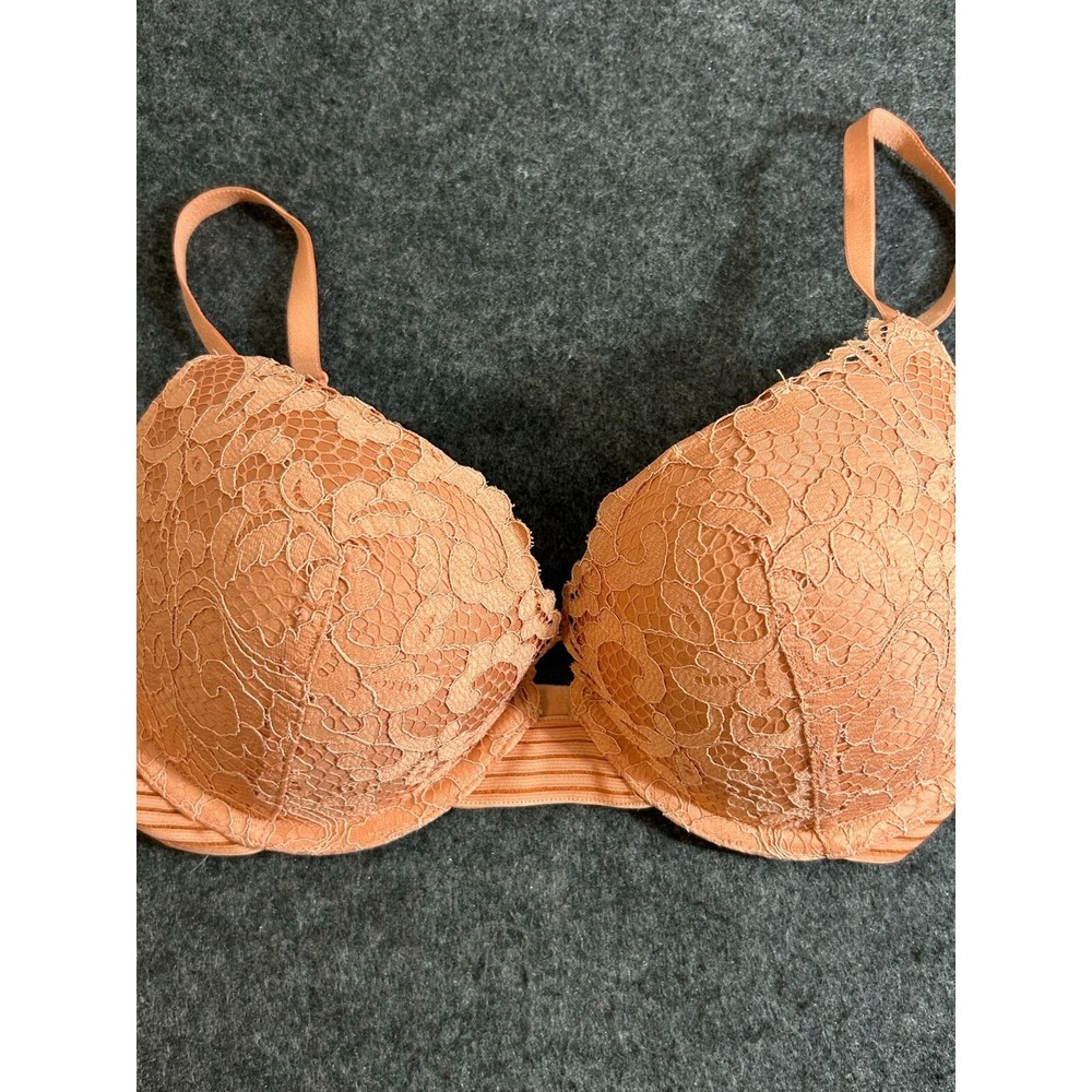 Victoria Secret Size 32D Very Sexy Push-Up Peach‎ Lace Push Up Bra - Picture 2 of 7